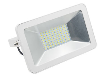 ضوء كشاف LED عالي الكثافة مقاوم للماء أبيض دافئ 85-265VAC إدخال 50 وات