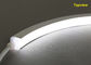 مصباح شريط نيون LED تحت الماء ، مصباح شريط نيون صغير الحجم مضاد للأشعة فوق البنفسجية أبيض عاجي PVC